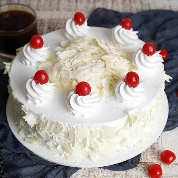 WHITE FOREST CAKE - 500 GM