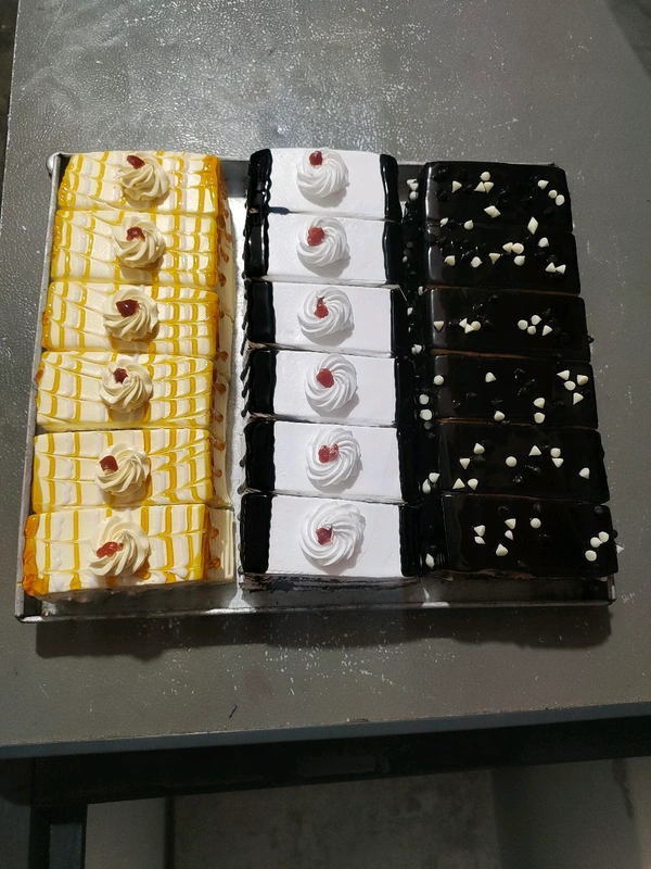 BUTTER SCOTCH PASTRY