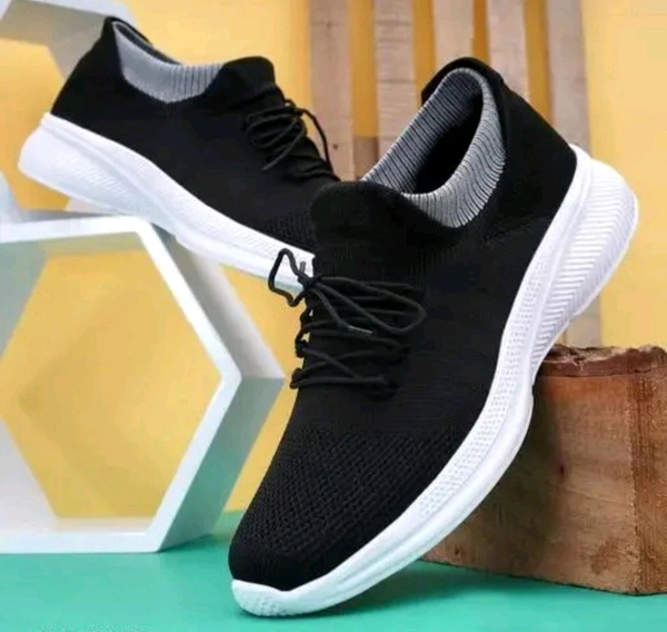 Latest Stylish Men Sport Shoes / Sneakers/running Shoes For Men And Kid's  - Black, Ind 2