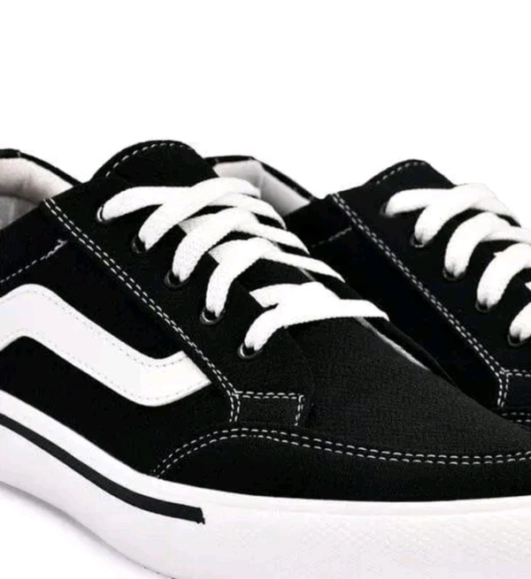 Wolfors Sneakers For Men  - Black, Ind 8