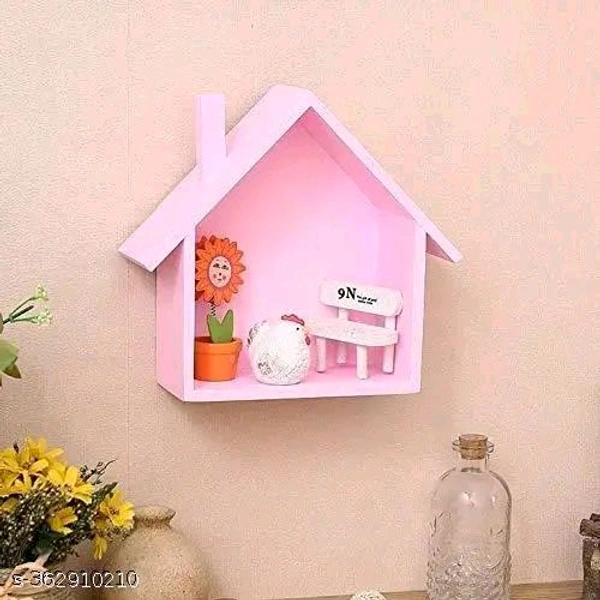 Hut PCENFAP063 
Name: Hut
Material: Wooden
Ideal For: Living Room
 