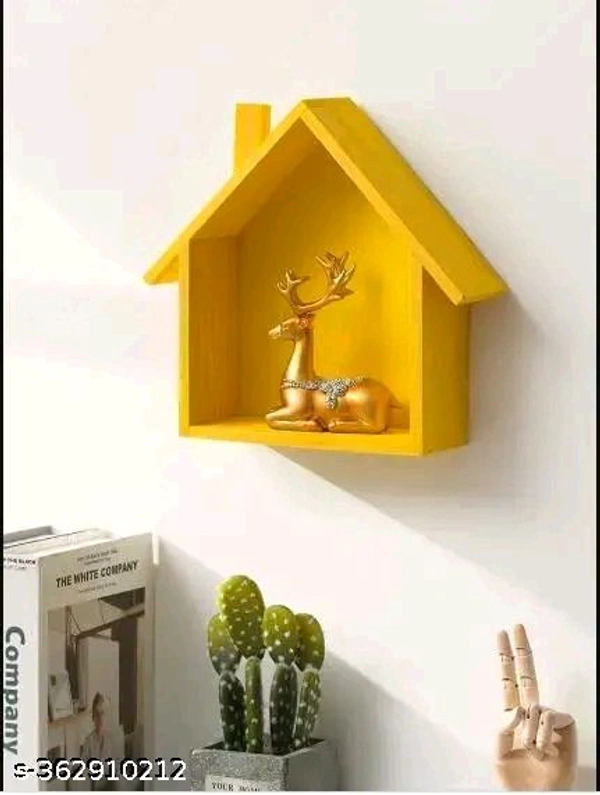 Hut PCENFAP063
Name: Hut
Material: Wooden
Ideal For: Living Room