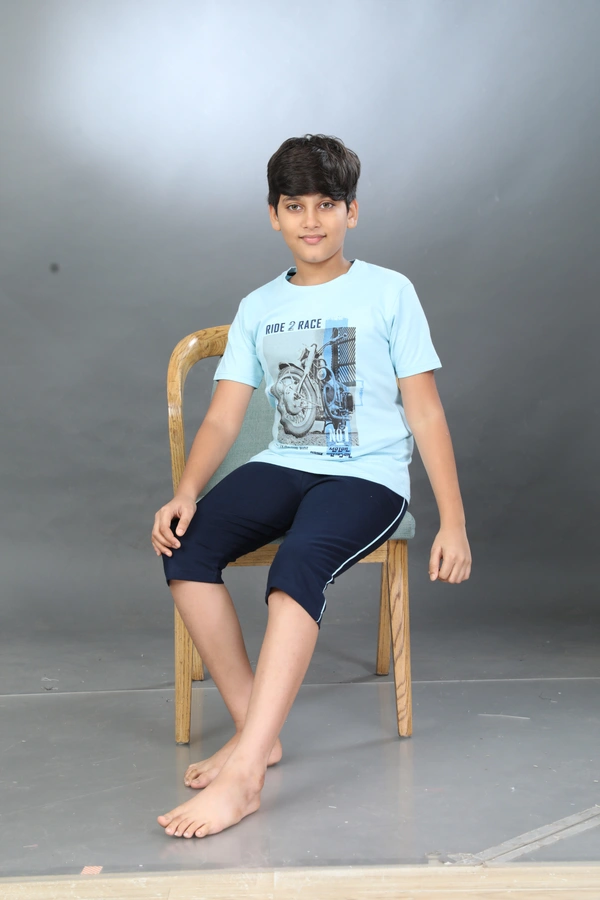 Vee MAX Vee Max Boys Printed Collar Night Suit - 13-14 Yrs