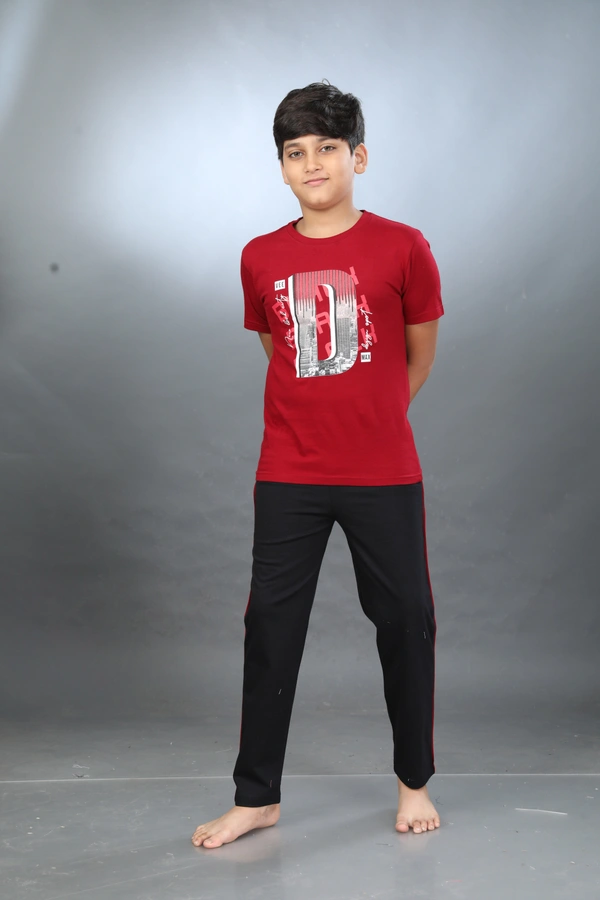 Vee MAX Vee Max Boys Printed Collar Night Suit - 11-12 Yrs
