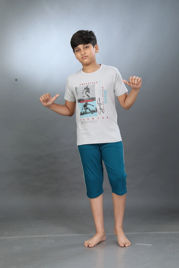 Vee MAX Vee Max Boys Printed Collar Night Suit - 7-8 Yrs