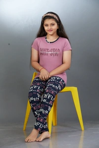 Vee MAX Vee Max Girls Printed Collar Night Suit - Grey, 7-8 Yrs