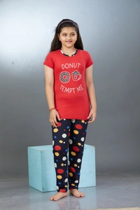 Vee MAX Vee Max Girls Printed Collar Night Suit - Grey, 2-3 Yrs