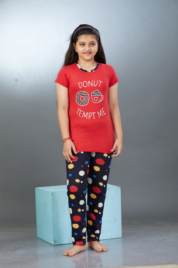 Vee MAX Vee Max Girls Printed Collar Night Suit - Grey, 2-3 Yrs