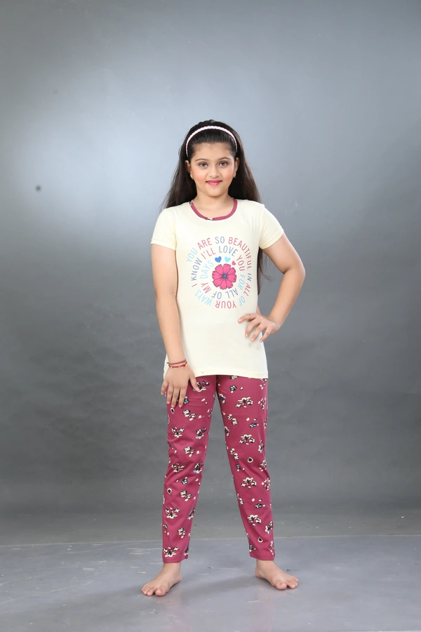 Vee MAX Vee Max Girls Printed Collar Night Suit - Grey, 11-12 Yrs