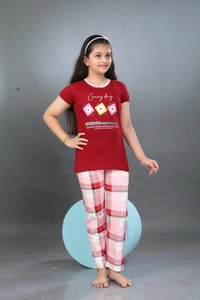 Vee MAX Vee Max Girls Printed Collar Night Suit - Maroon, 4-5 Yrs