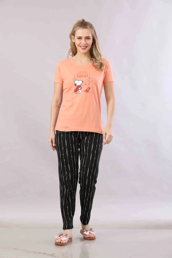 Vee MAX Vee Max Printed Womens  Womens Night Suits - Orange, M