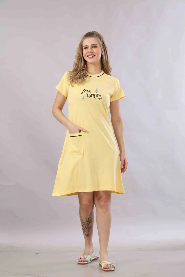 Vee MAX Vee Max Womens Printed  Long Top - Yellow, L