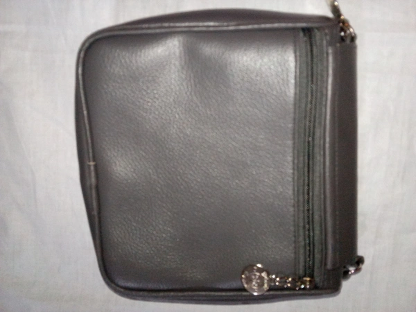 Logu's Handmade Leather Sling Bag - Melanie