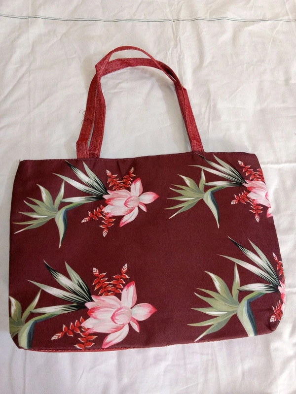 Logu's Floral Print Travel Bag - Maroon