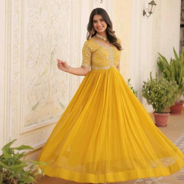 Royal Elegance Luxury Gown - Yellow, XXL