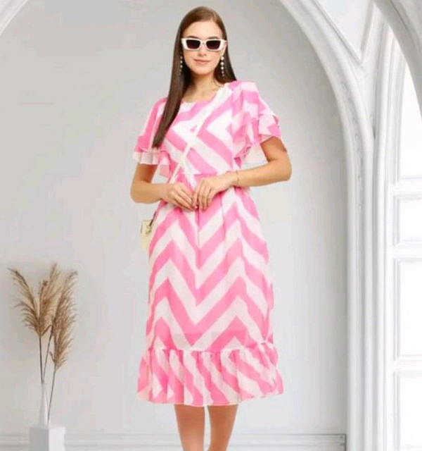 Elegant Zig Zag Pattern Long Dress  - XXL, Pink Lace