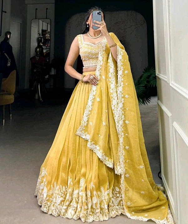 Indian Lehenga Choli Elegant Party Weaver Lehenga - Free, Gold