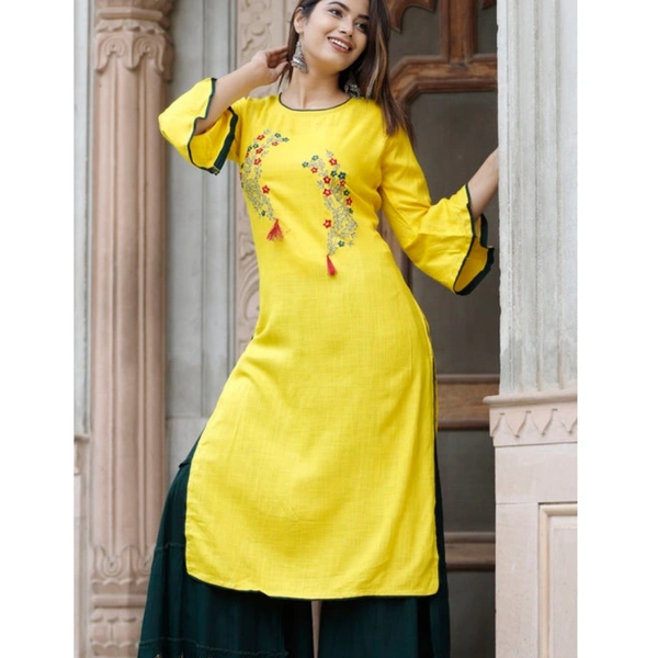 Women's Embellished Rayon Kurta with Palazzos - M