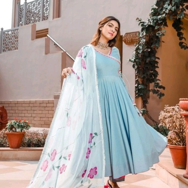 Solid Kurta, Palazzo And Dupatta Set - L