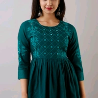 Classic Sensational Women Tops & Tunics - Black, XS