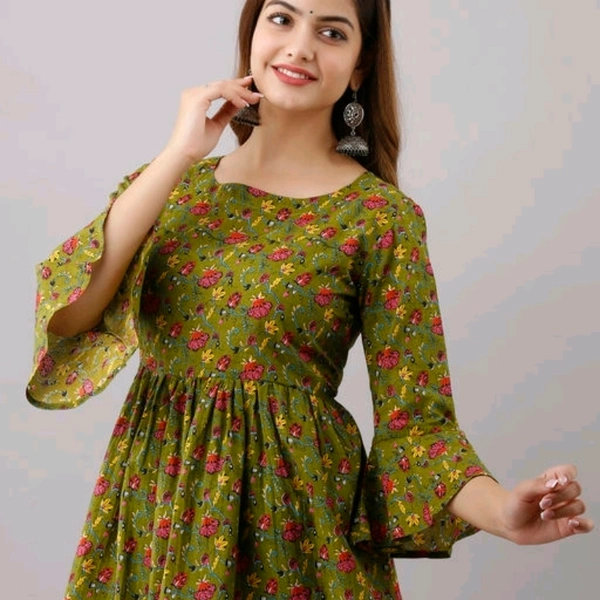 Pretty Latest Women Tops & Tunics - S