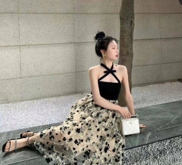 Stylish Sensational Women Dresses - S