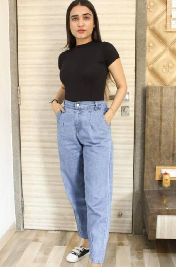 Mom fit plain Jeans - 34