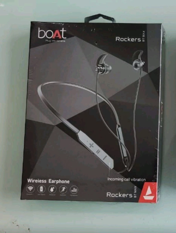 Boat Rockerz BT Max Neckband - Black