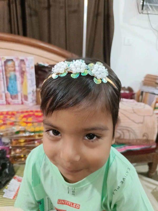 Fancy Hair Band - White, Free Size