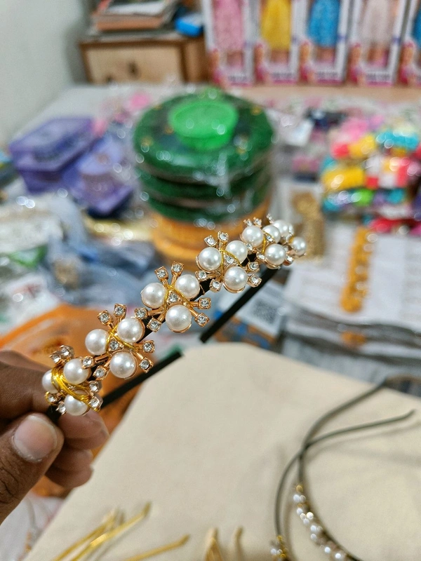 Fancy Hair Band - White, Free Size