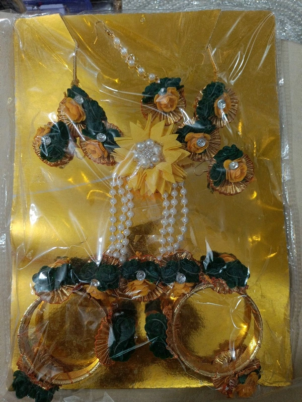 Mehandi Necklace 