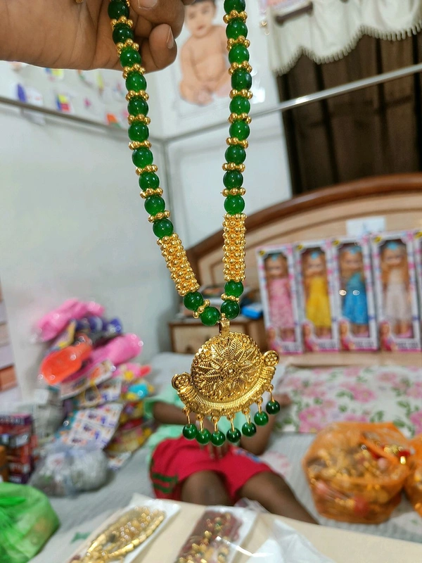 Fancy Necklace  - Pine Green