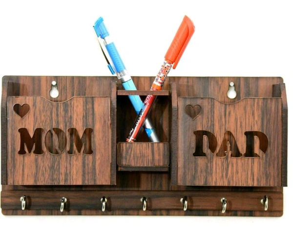 Mom Dad Key Hanger
