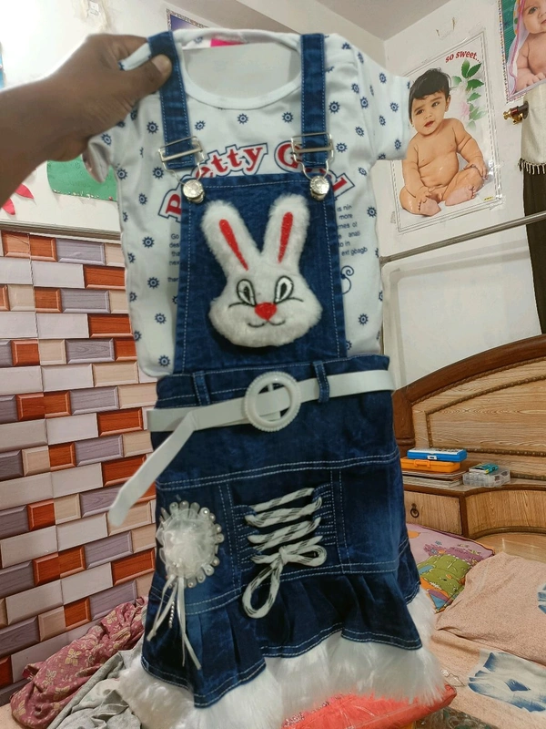 Skirt & T-shirt set for Kids Girls  - 22