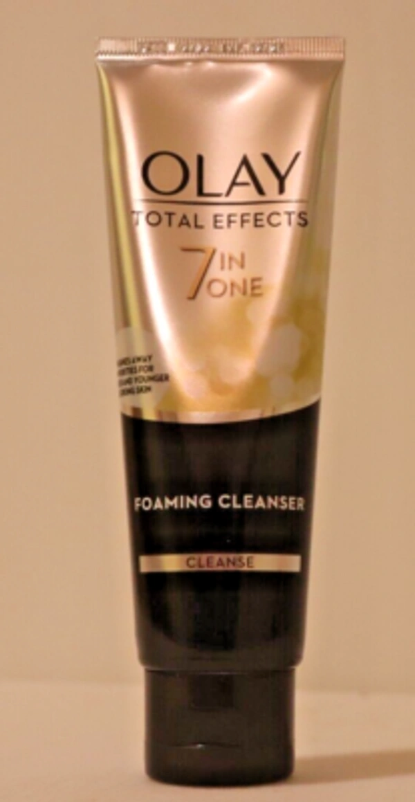 Olay 7 in One Foaming cleanser - 100g, NA, NA