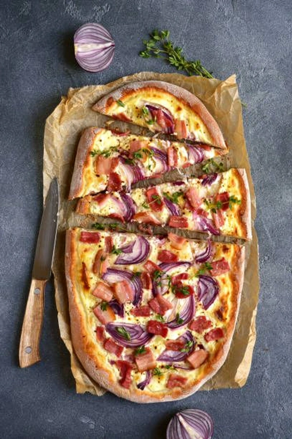 Onion Cheese Pizza - Large