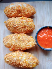 Soya Kurkurey Momos