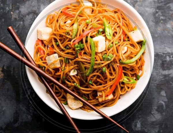 Paneer Chowmein - Full