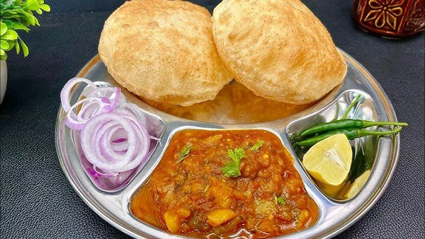 Chhola Bhature 