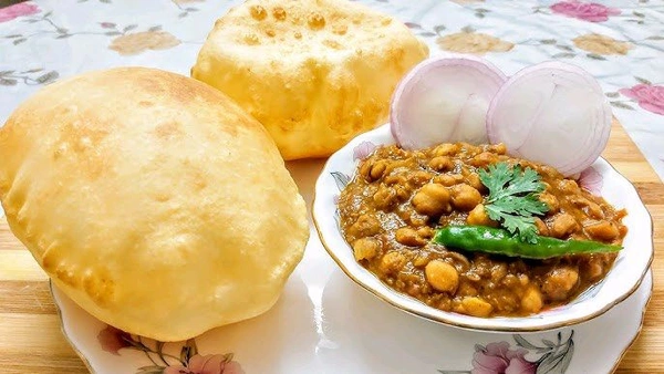 Chhola Bhature 