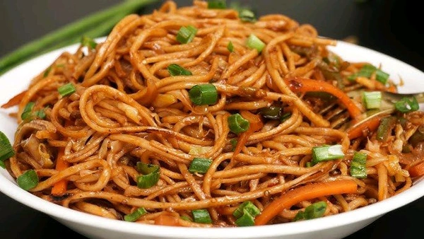 Veg Chowmeen