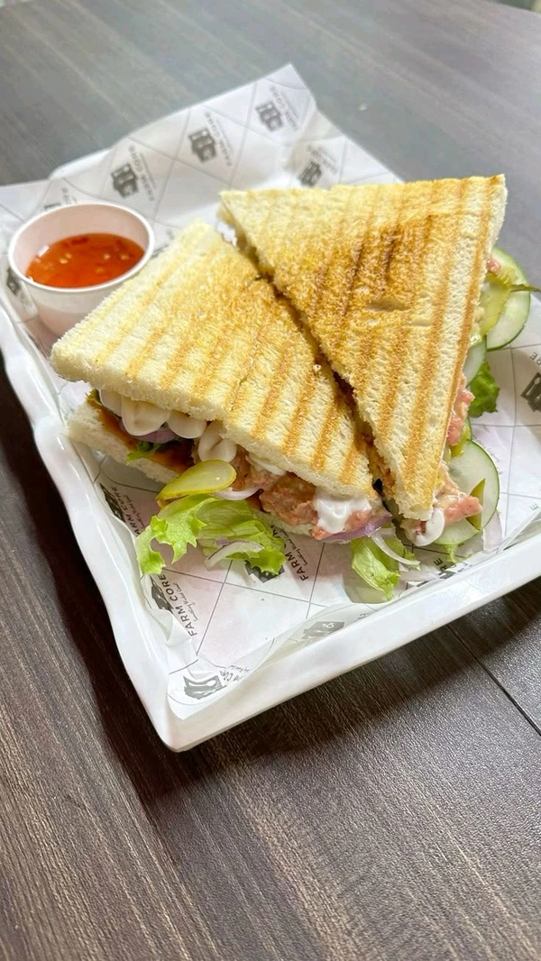 Grill Alloo Sandwich  - Obra