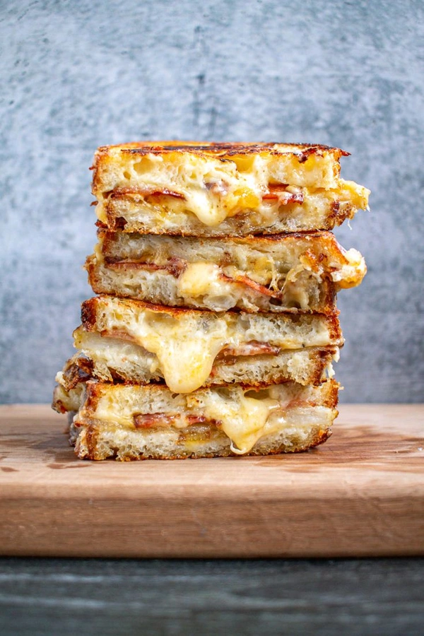 Herb Potato Loded Cheese Sandwich - 4pcs, Obra
