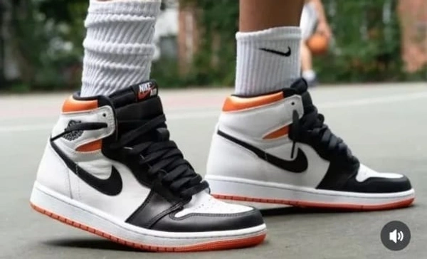 imported nike - 8