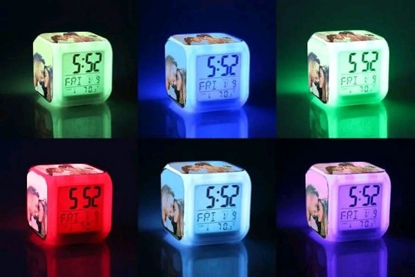 Customized Photo Alram Clock With Multy Color LED LIGHTING