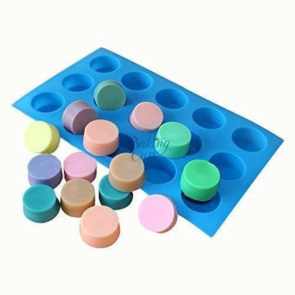 The Baking Curv 15 Cavity Round Silicone Soap Mold