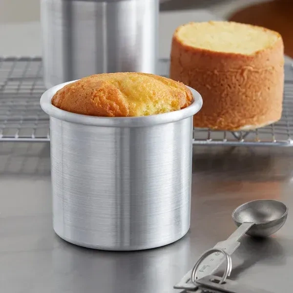 The Baking Curv 3 x 3 Inch Height Premium Silver Aluminum Round Cake Tin  – Professional-Grade Bakeware for Perfect Cakes, Cheesecakes, Brownies, Muffins, Pies, Tarts, Gourmet Desserts & More