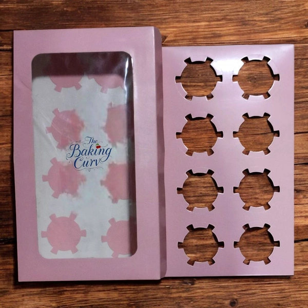 The Baking Curv 8 Cavity Cup Cake Box