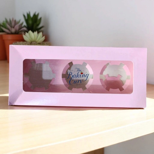 The Baking Curv 3 Cavity Cup Cake Box