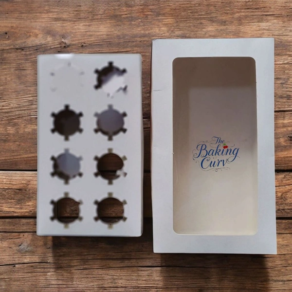 The Baking Curv 8 Cavity Cup Cake Box